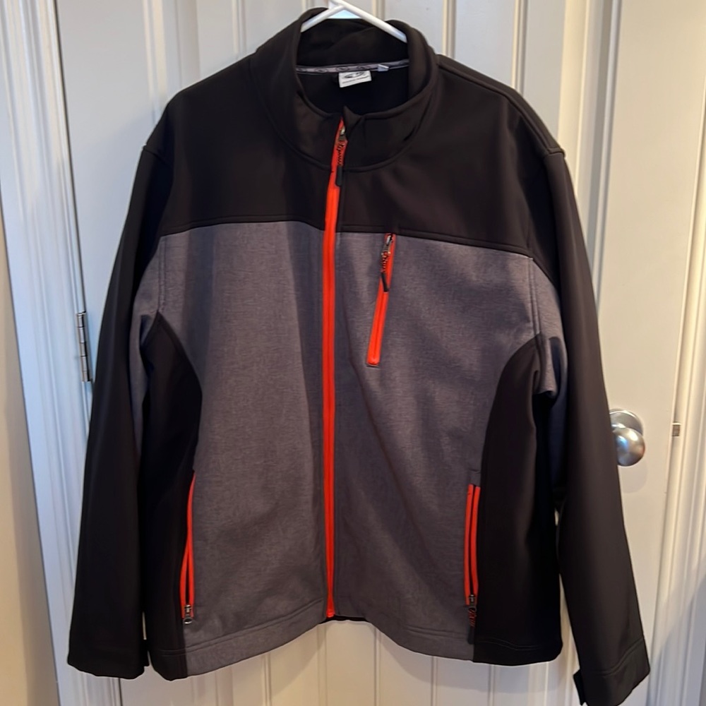 Athletic Works Men’s Light Weight Jacket